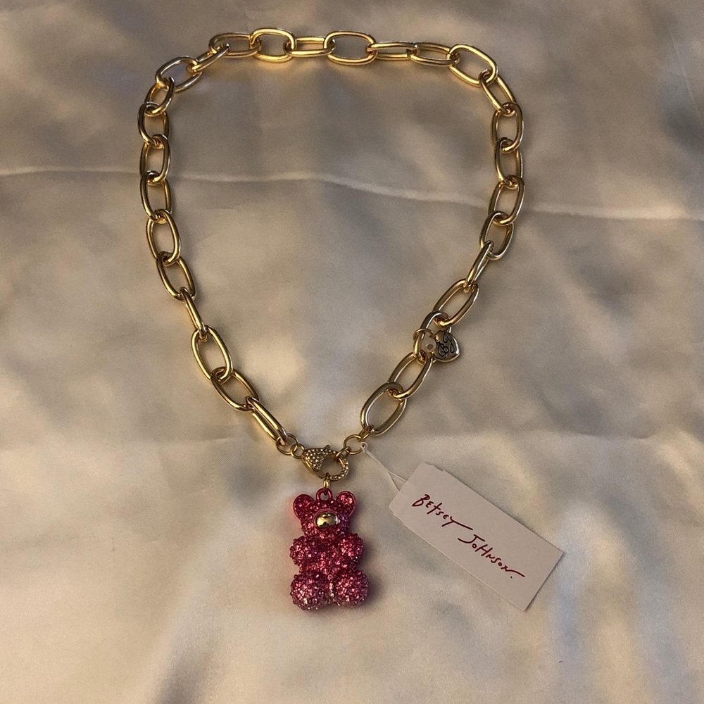 Betsey Johnson Gold Tone Necklace Pink Crystal Encrusted Gummy Bear Charm NWT